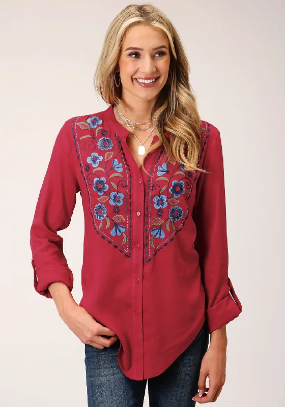 Roper Womens Raspberry Challis Red Rayon/Nylon L/S Blouse